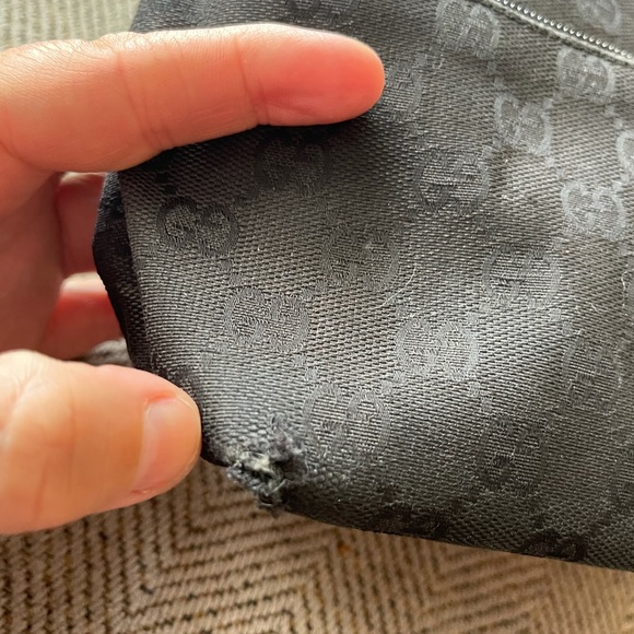 Authentic/Vintage Gucci Black fabric bucket bag - Picture 4 of 9